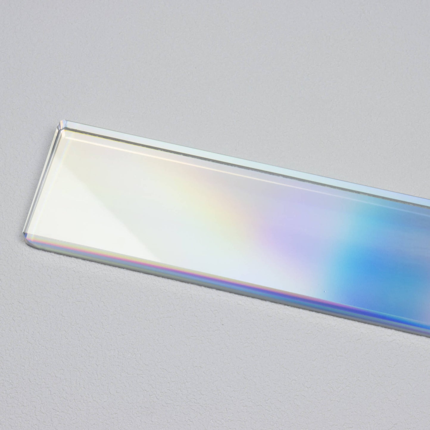 The left part of the Crystal Wrist Rest is colored