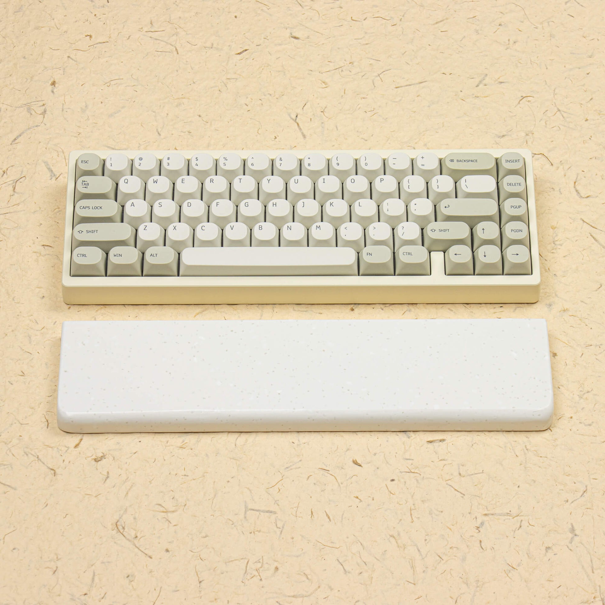 Off White with Pint Quartz Wrist Rest with keyboard
