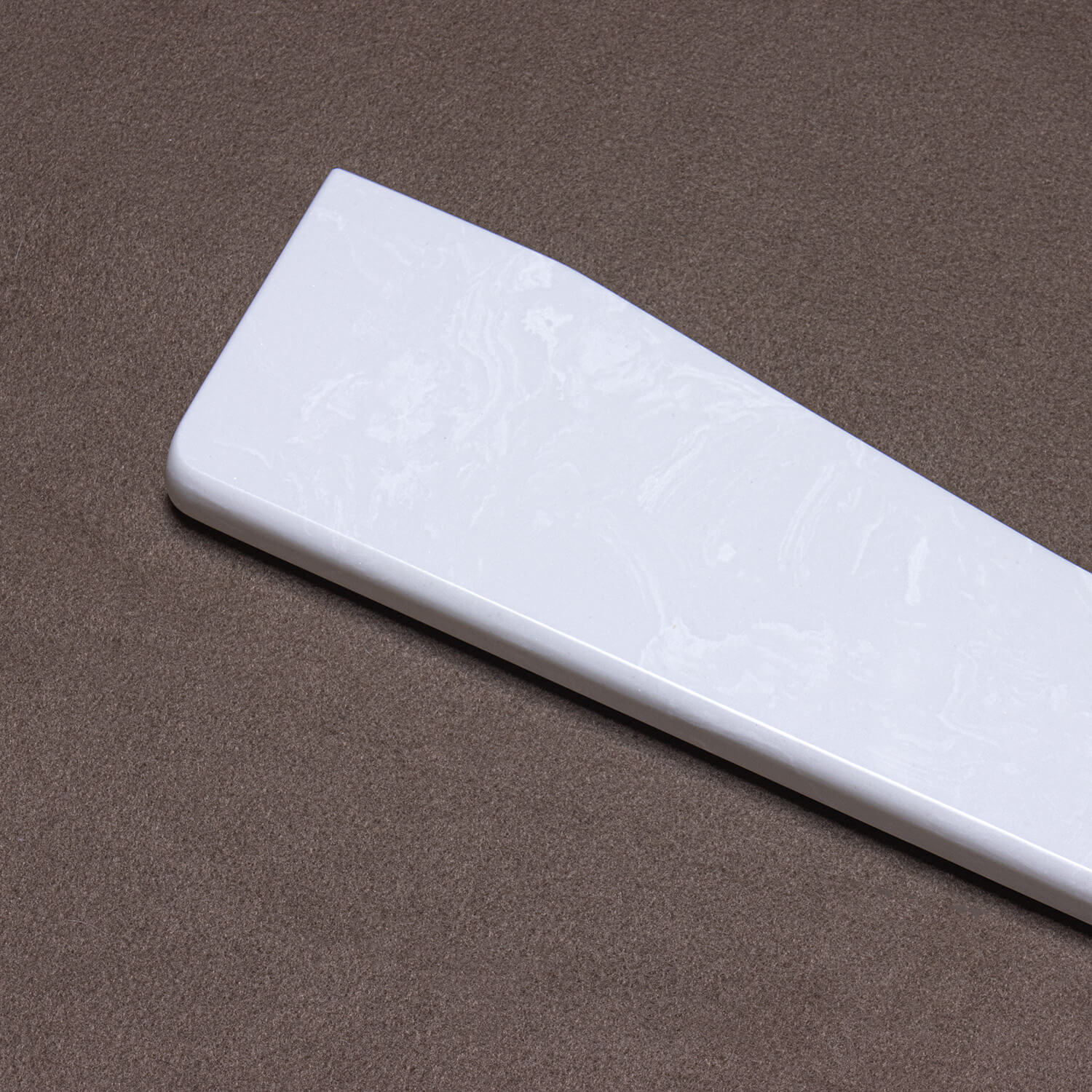 left White Cloud quartz wrist rest Yeswristrest