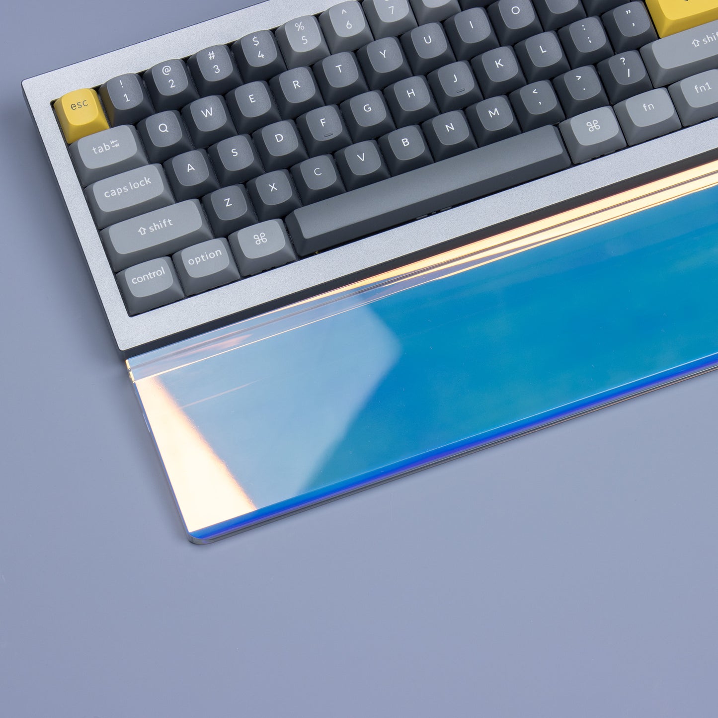 Crystal Wrist Rest left