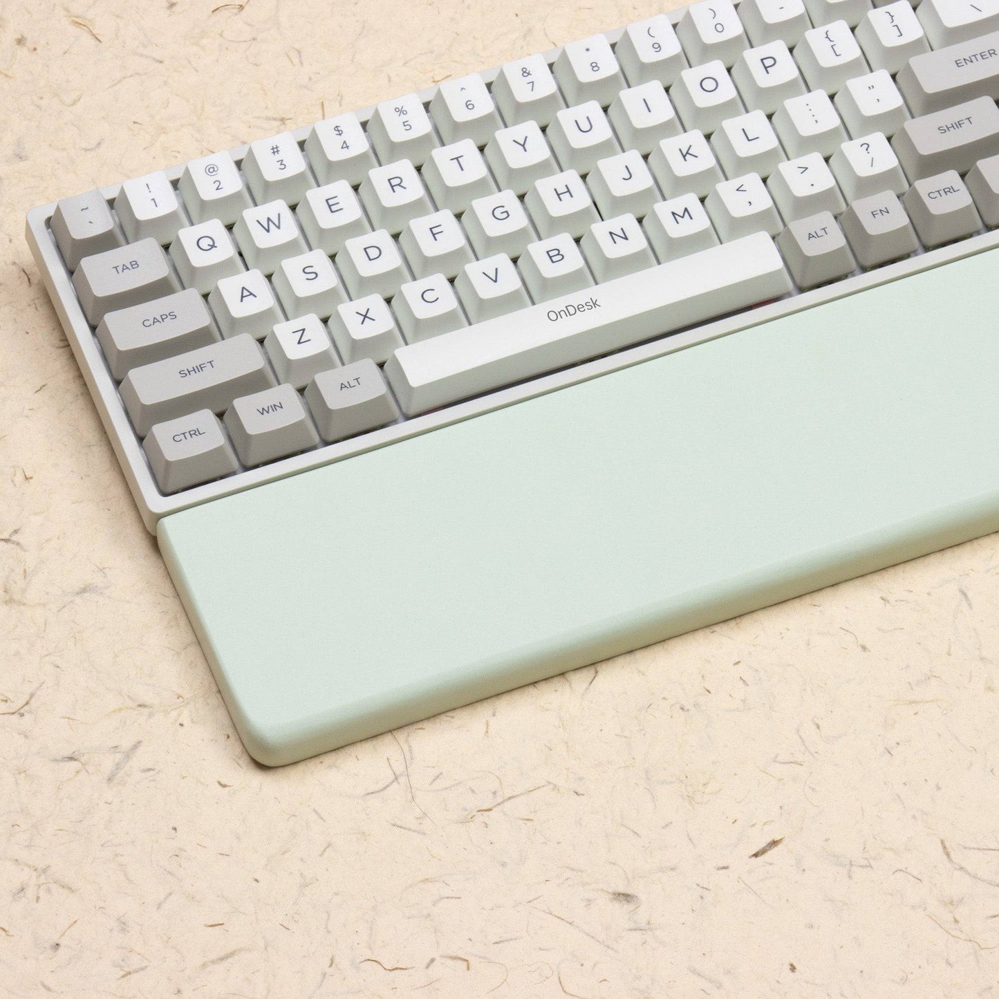 dew green wrist rest with keyboard