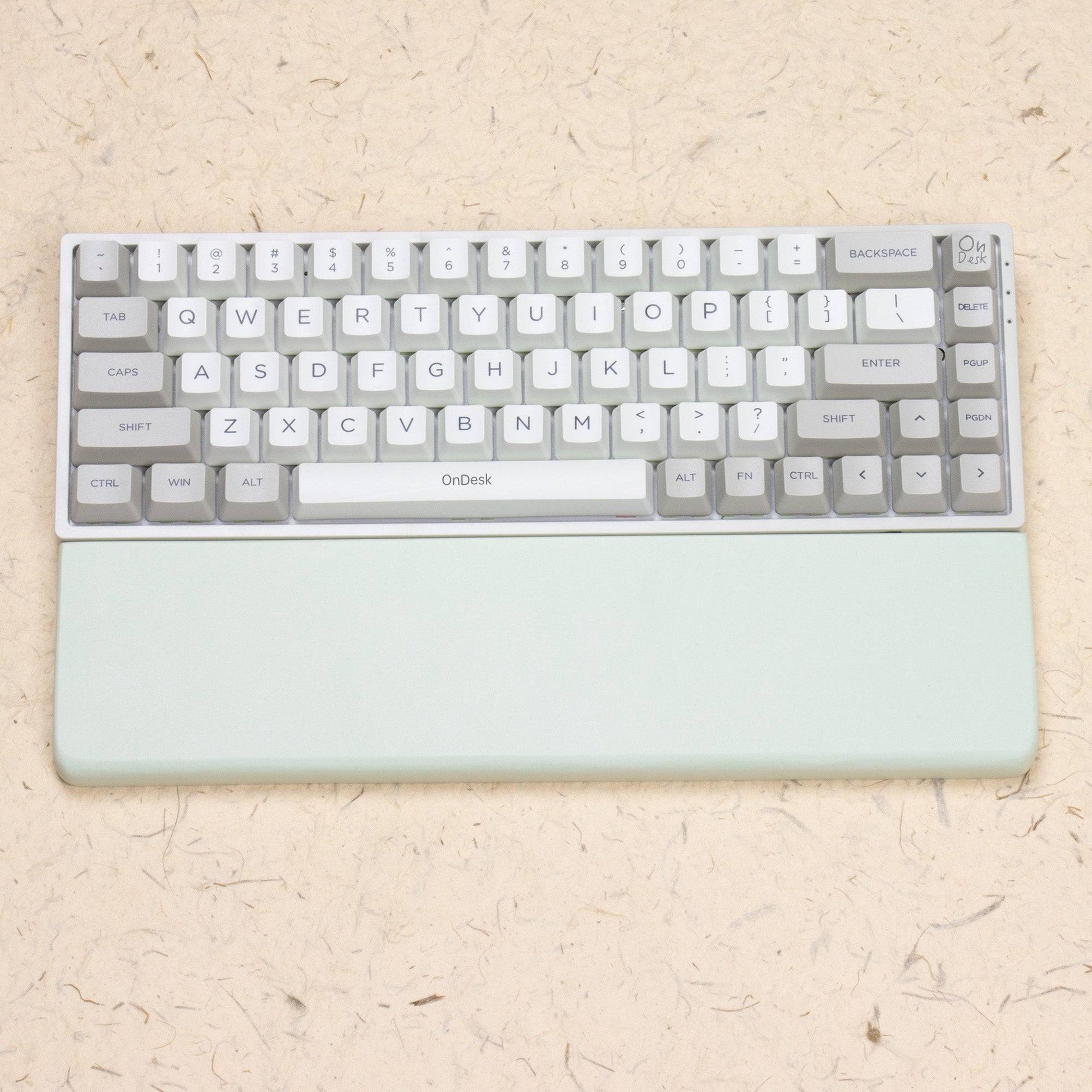 dew green wrist rest with keyboard