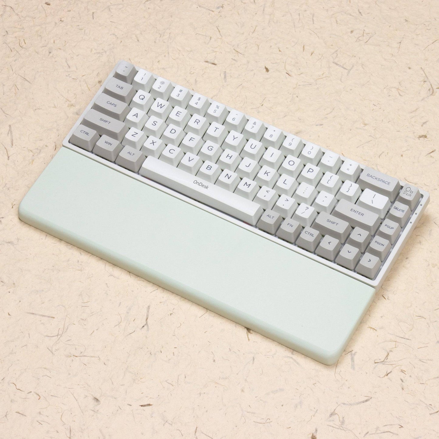 dew green wrist rest with keyboard